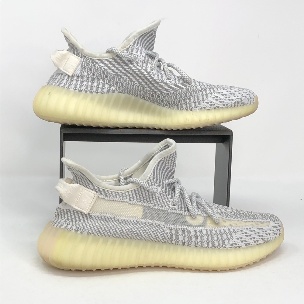 Adidas Men’s Yeezy Boost 350 v2 EF2905 Static Non- Reflective Sneakers - Size 6